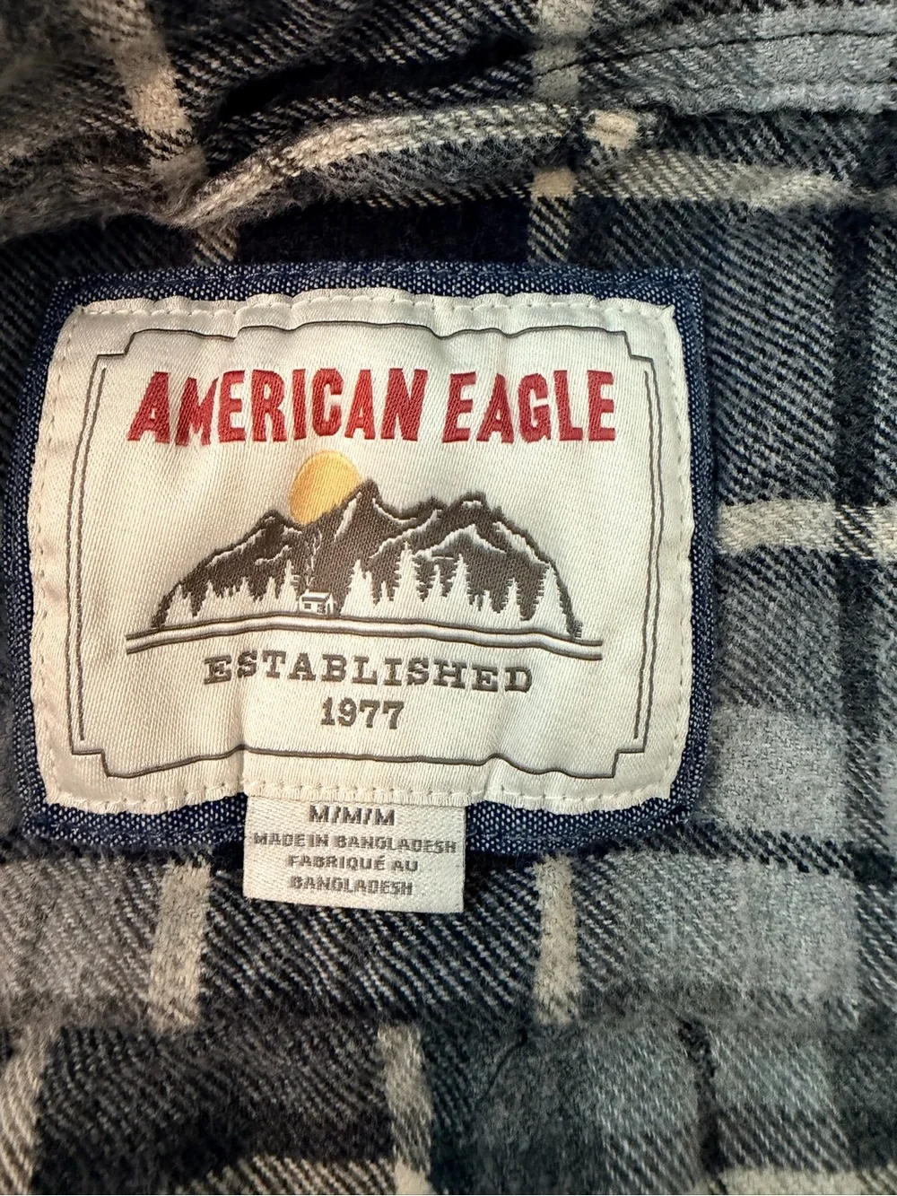 American Eagle Outfitters Black & White Plaid Button-Down Shirt